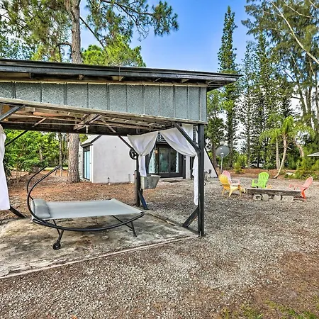 Authentic Clewiston Home With Outdoor Game Room